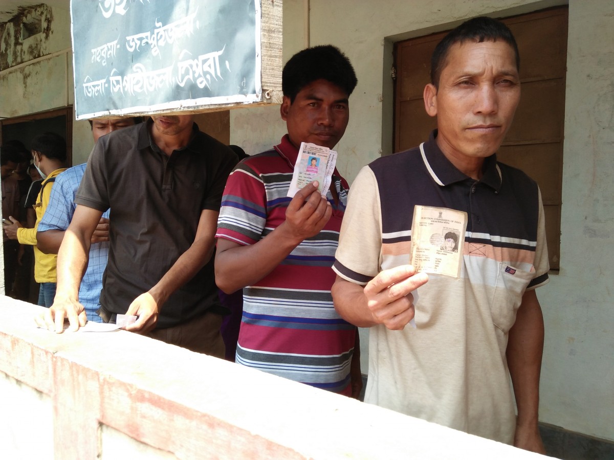 voting polling voters