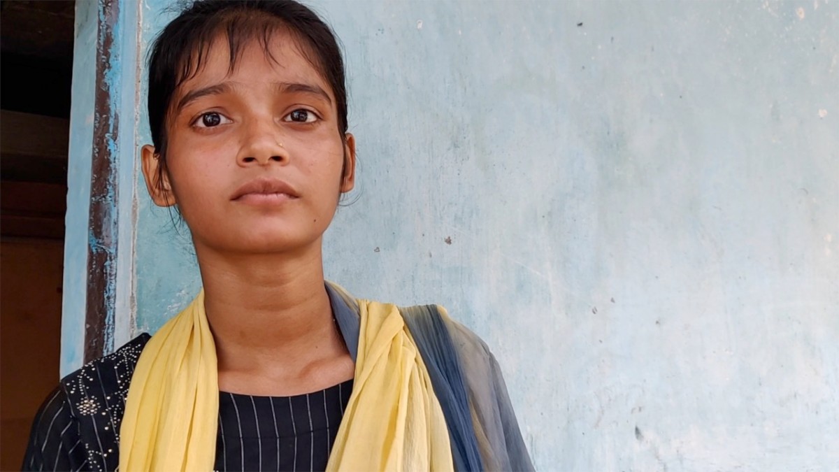 Mariyam says that they will not leave their homes until the house is destroyed.