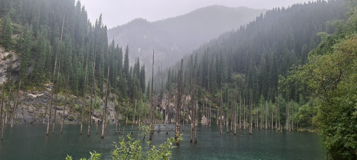 Kazakhstan's Ghostly Lake of The Dead - The Wire