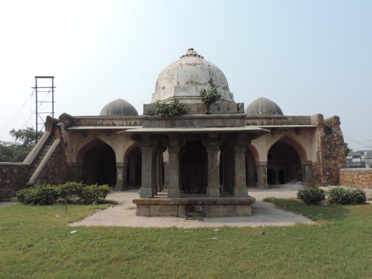 Wazirabad Tomb and Mosque