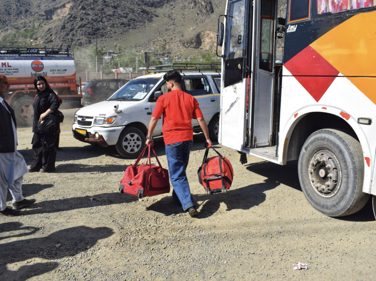 Kashmiri student flee Punjab after Pahalgam attack.