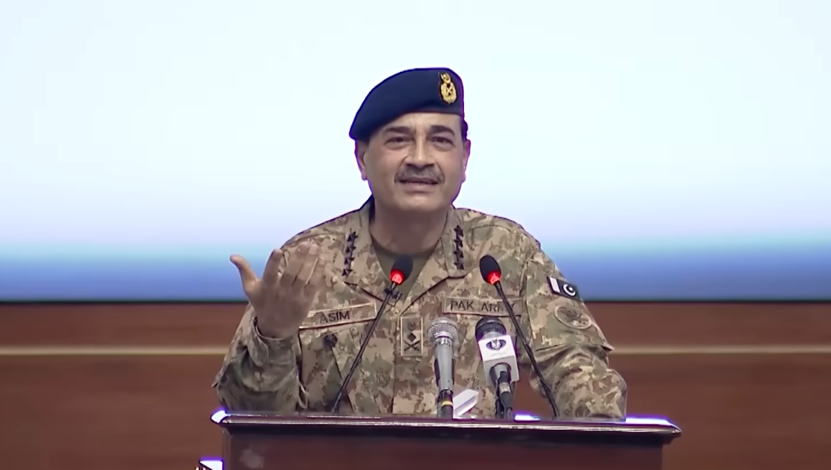 Trump Meeting With Pak General Asim Munir Outcome of 'Unorthodox Efforts',  Not Routine Diplomatic Channels: Report - The Wire