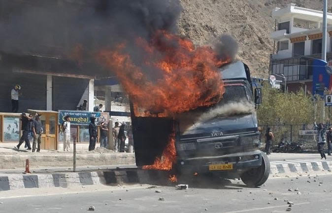 Ladakh: Curfew as Protesters Demanding Special Constitutional Protections Clash With Police, BJP HQ Vandalised