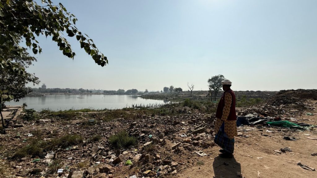 after the bulldozers  ahmedabad’s displaced muslims left to fend for themselves