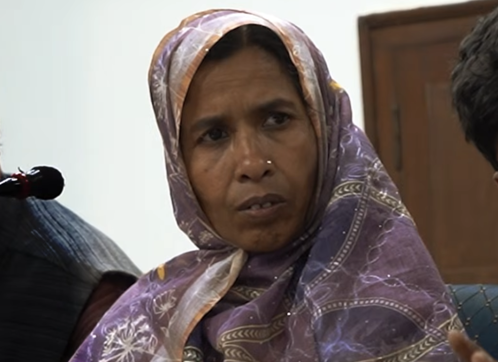 why did mostari banu move the supreme court against sir 