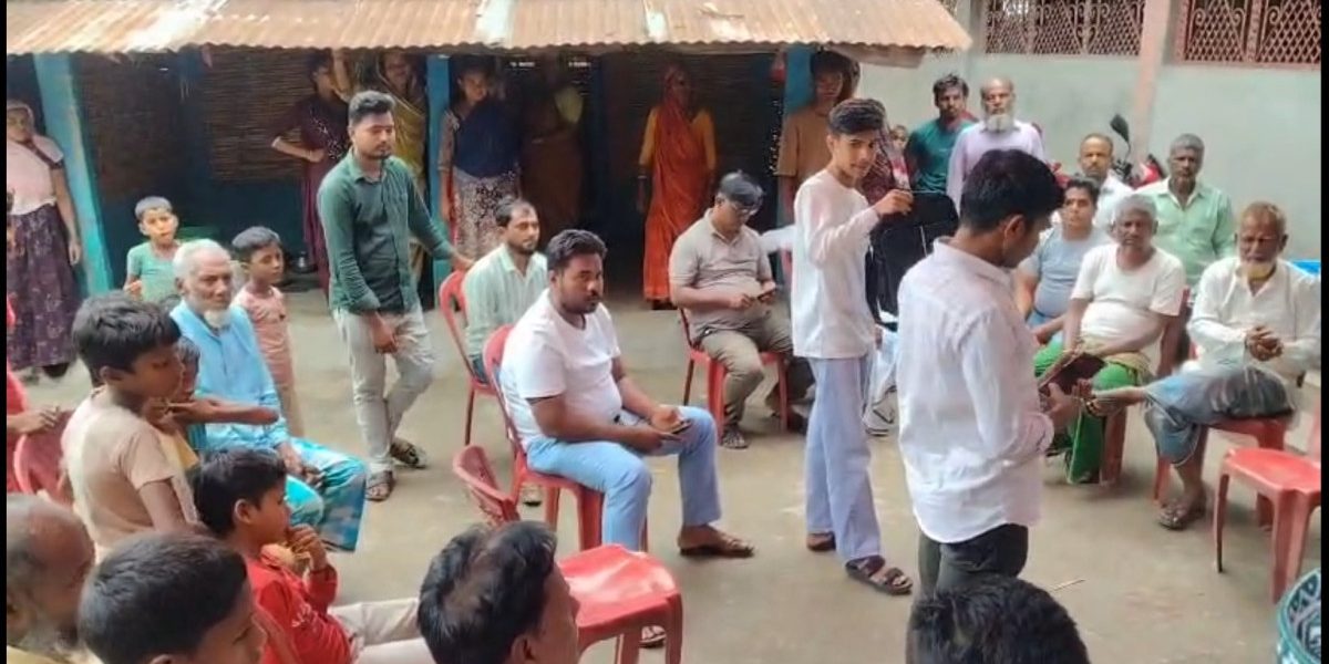 Muslim Cleric Allegedly Assaulted, Thrown Off Train in UP; Post-Mortem Shows Fractures in All Ribs