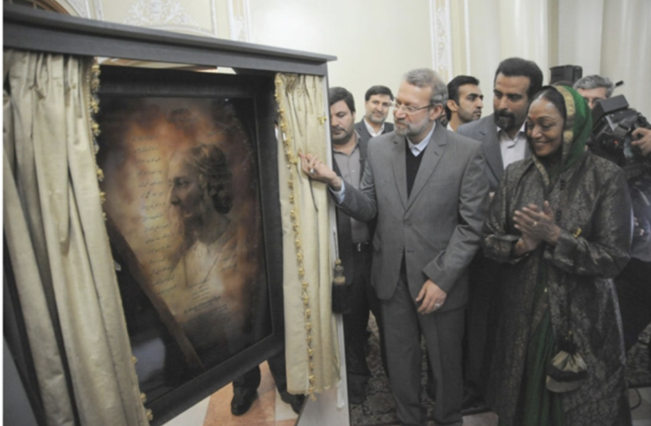 Meira Kumar and Speaker of the Parliament of Iran, Majlis, Dr. Ali Larijani is also seen unveil Tagore's poem
