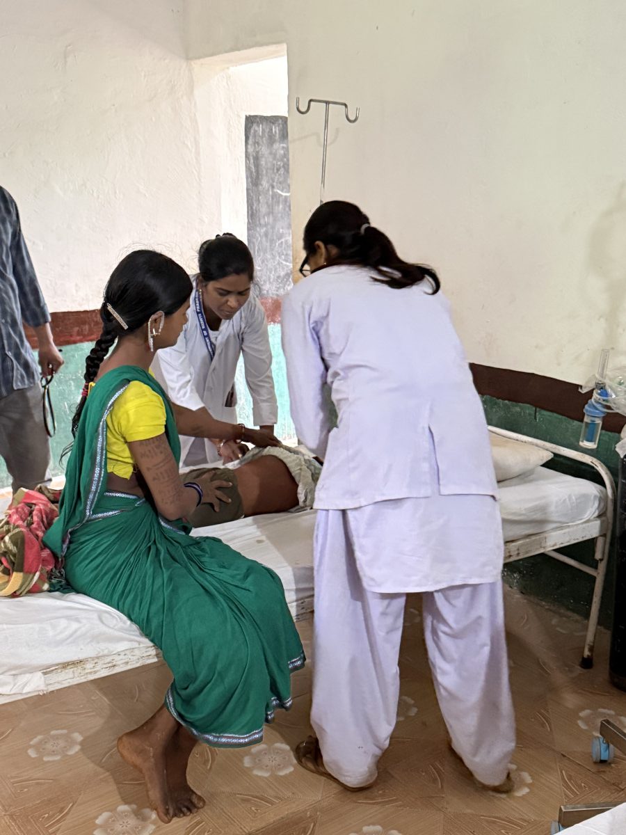 Baiga children undergoing treatment for the measles-rubella outbreak, in Madhya Pradesh. Photo: Jay Ramteke