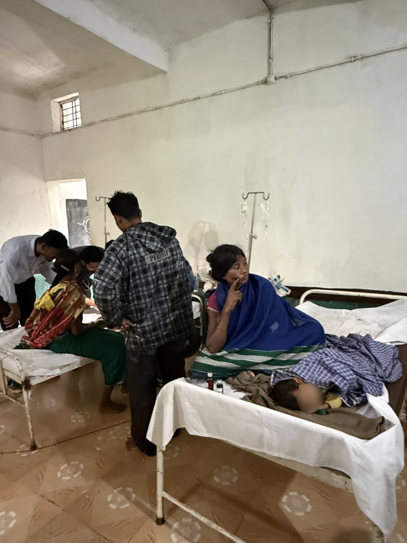 Baiga children undergoing treatment for the measles-rubella outbreak, in Madhya Pradesh. Photo: Jay Ramteke