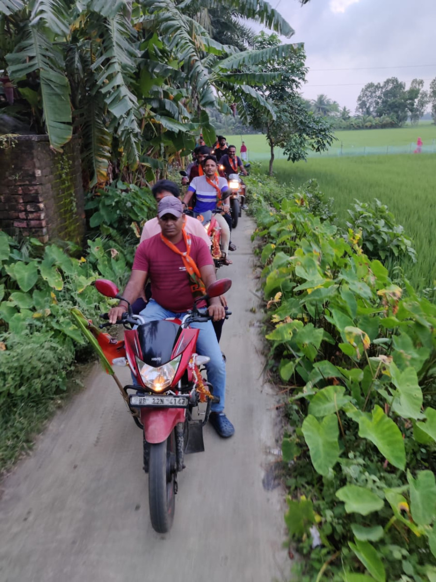 A BJP motorcycle procession in the Gangamela area on Saturday. Photo: Joydeep Sarkar