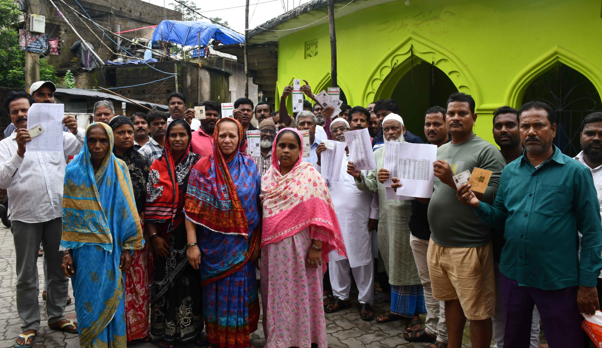 Residents of Bhat mohalla in Bhadrak constituency. Photo: Madhu Sudan Chatterjee