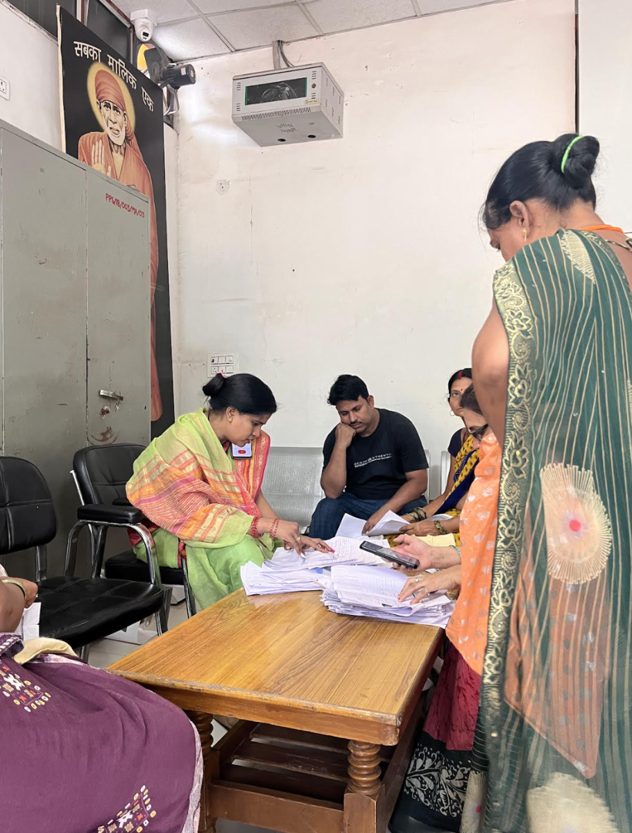Hearings tackling the scourge of SIR notices, which have been handed to 33 lakh voters, are underway across Delhi. Photo: Antara Baruah