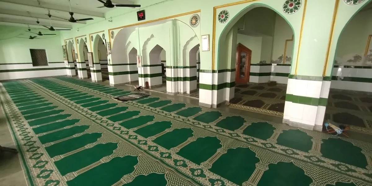 Delhi's Race Course Mosque Near Prime Minister's Residence Gets Six-Day ...